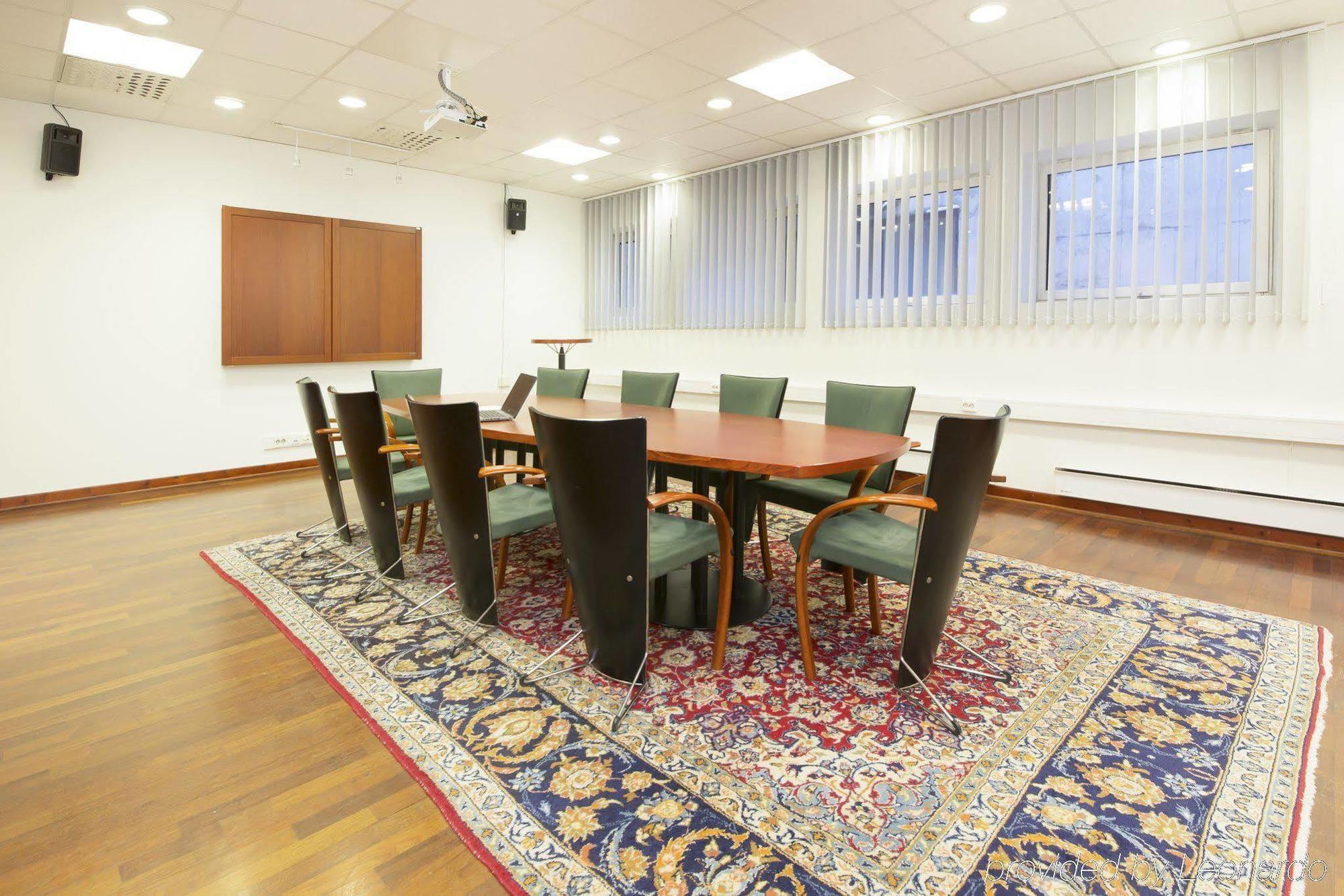 Отель Scandic Grand 4*